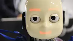 Menschen schreiben Robotern mit Augen eher ein Bewusstsein zu