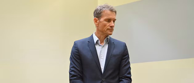 Lehmann fehlt unentschuldigt vor Gericht – Richterin macht sich lustig